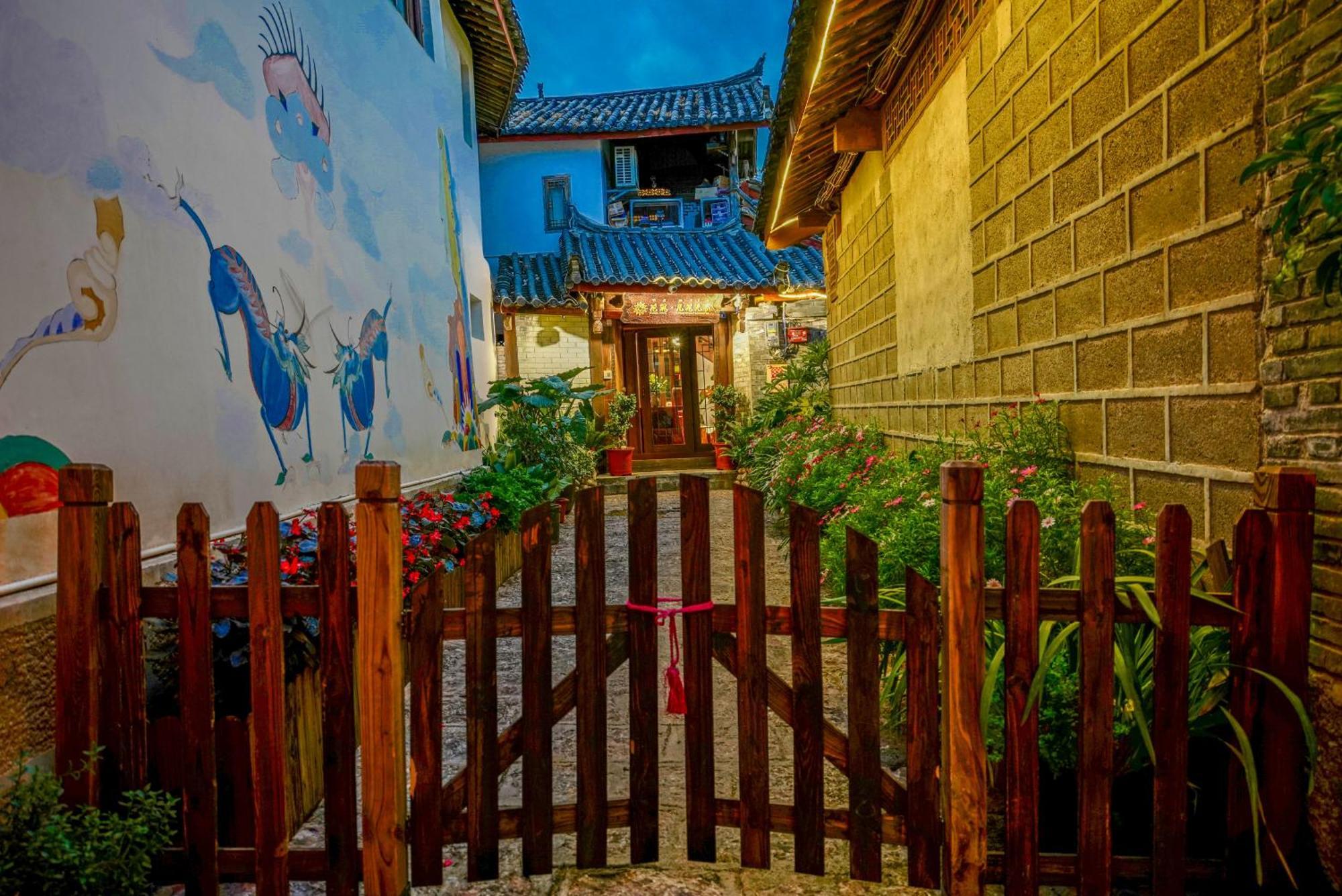 Flower Without Boundary Lijiang  Exterior photo